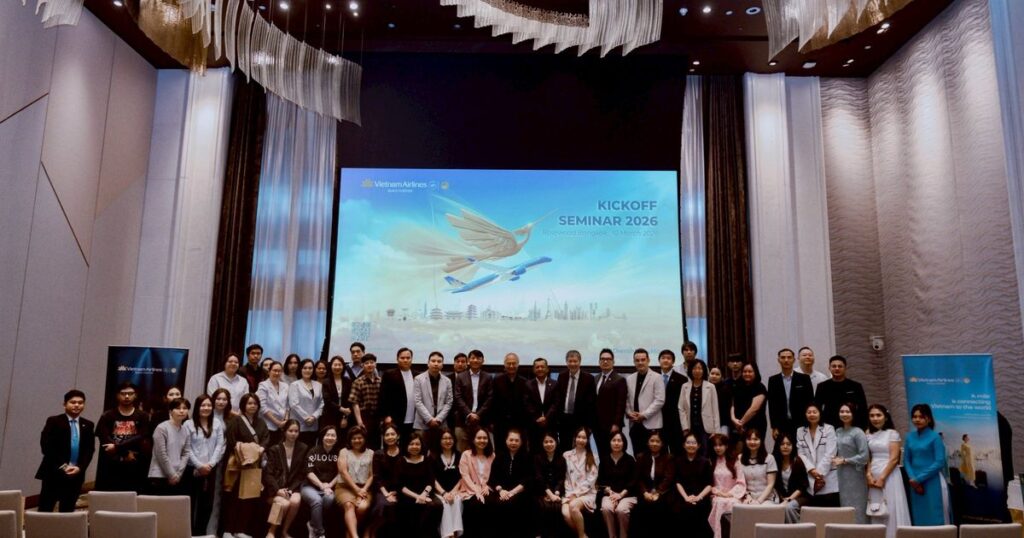 Chủ tịch HHDLVN Vũ Thế Bình: Tăng cường kết nối hàng không để thúc đẩy du lịch Việt Nam – Thái Lan