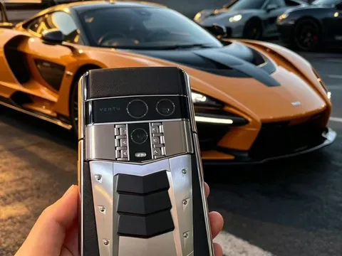 Cận cảnh phiên bản Vertu Agent Q chỉ có 25 chiếc trên thế giới