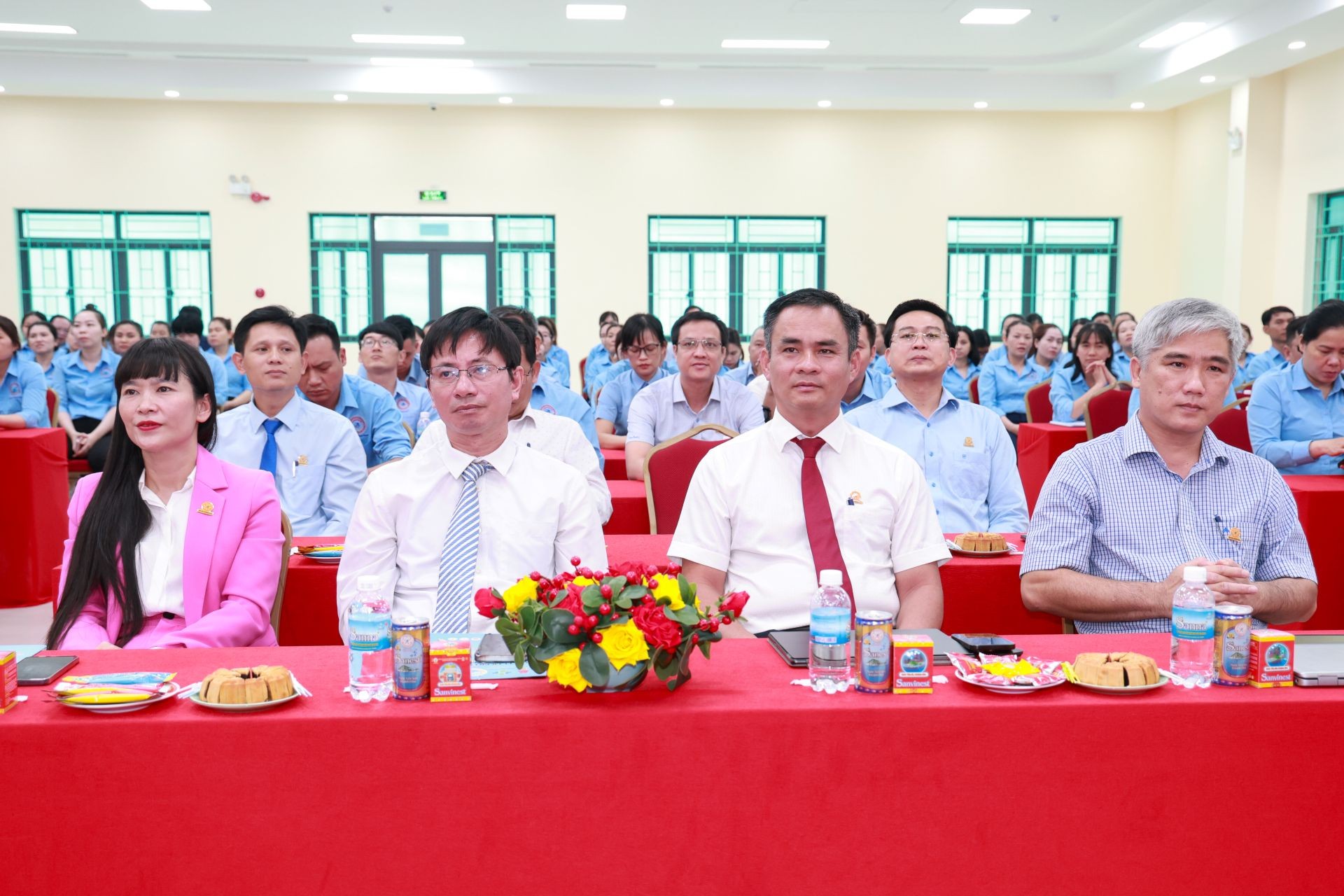 lanh-dao-so-khcn-va-cong-ty-tham-du-buoi-le-1782922035 lanh-dao-so-khcn-va-cong-ty-tham-du-buoi-le-1782922035.jpg